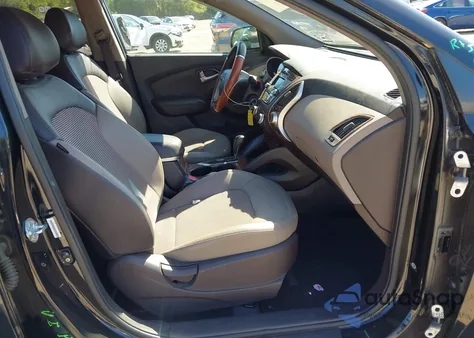 2013 Hyundai Tucson Gls from USA, damaged, VIN KM8JUCAC2DU678567